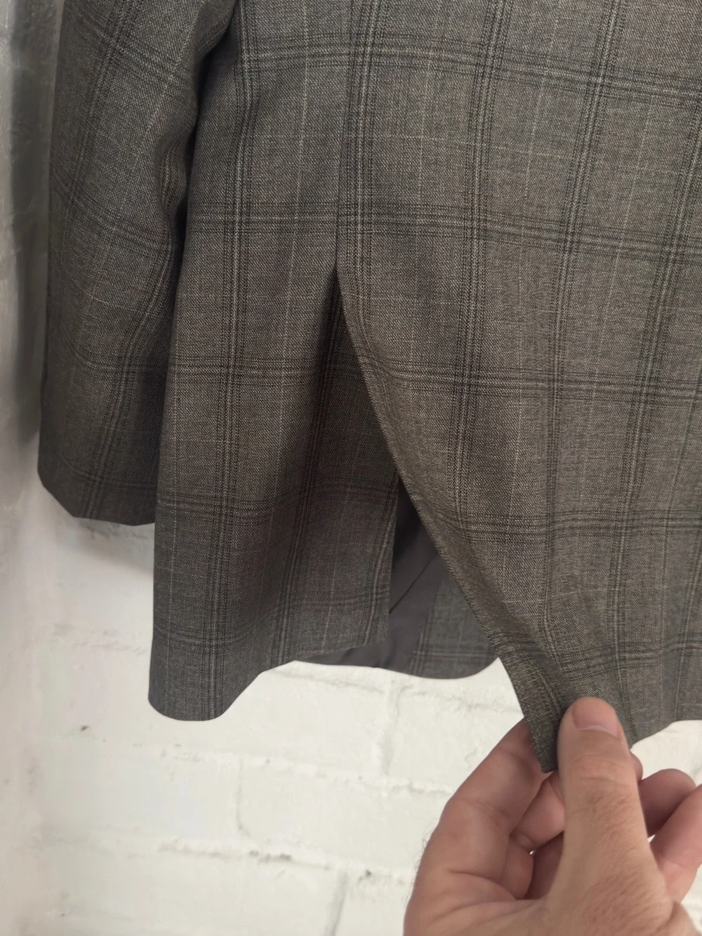 Calvin Klein Men’s Gray Plaid Windowpane Wool Blazer Sport Coat 40R